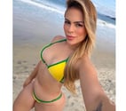 Larissa 🇧🇷 Worth every second 🔥🥳