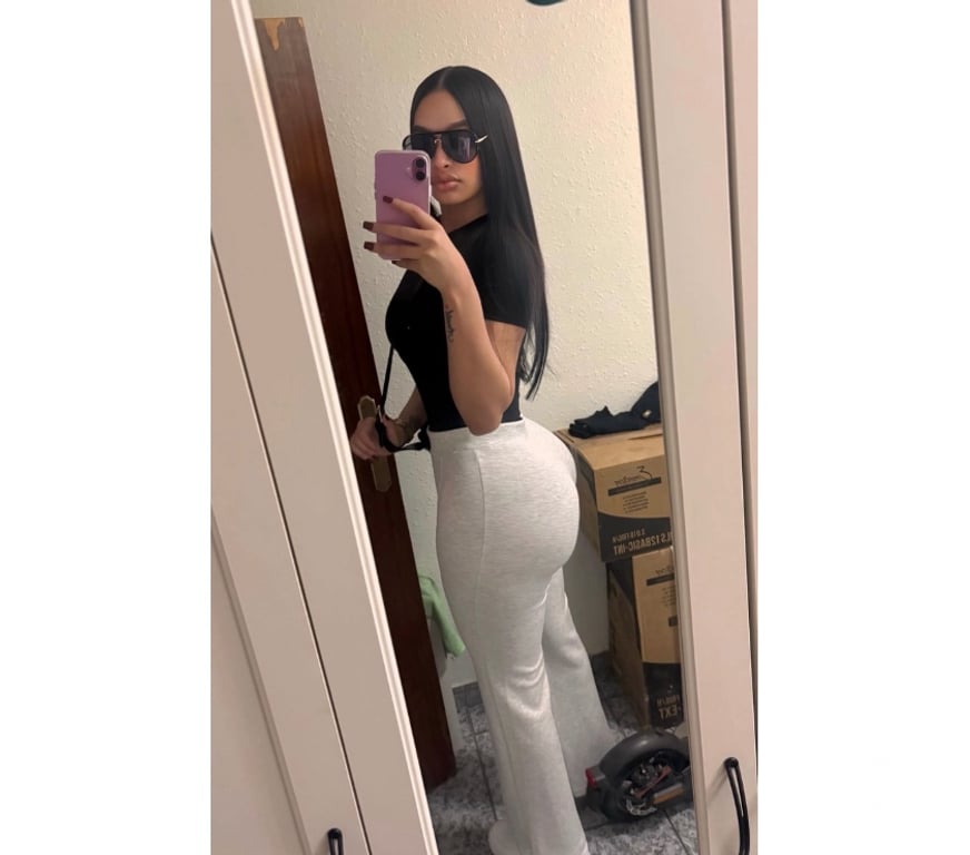 Escorts Greater Manchester Manchester - Photos for BIG 🍑 DOMINICAN - AURA 💦😛 NEW IN TOWN