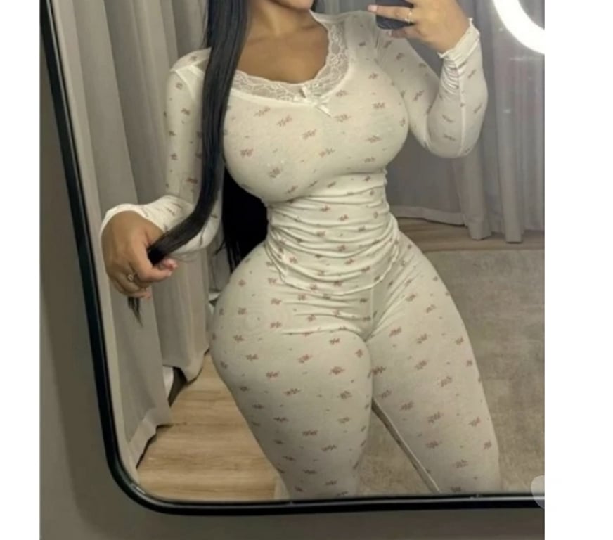 Escorts Essex Thurrock - Essex - Photos for 🥂🔥Mely LOVE PARTY 🎉 BIG ASS 🍑 beauty face 😻
