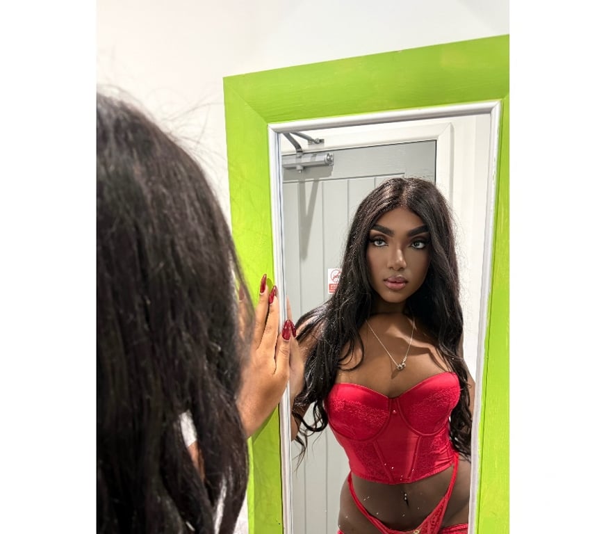 Trans Escorts Leicestershire Leicester - Photos for Samira BBC Brasil