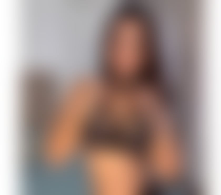Escorts Gloucestershire Gloucester - Photos for Tiffany Brazilian 🇧🇷 new girl in town 🍓🔥🍾