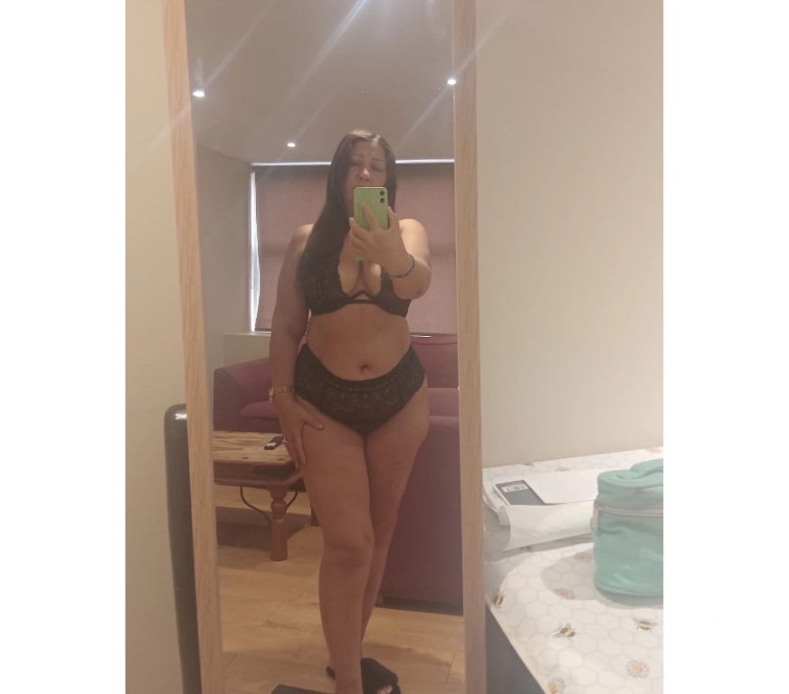 Escorts Lincolnshire Boston - Photos for Maya MATURE MILF