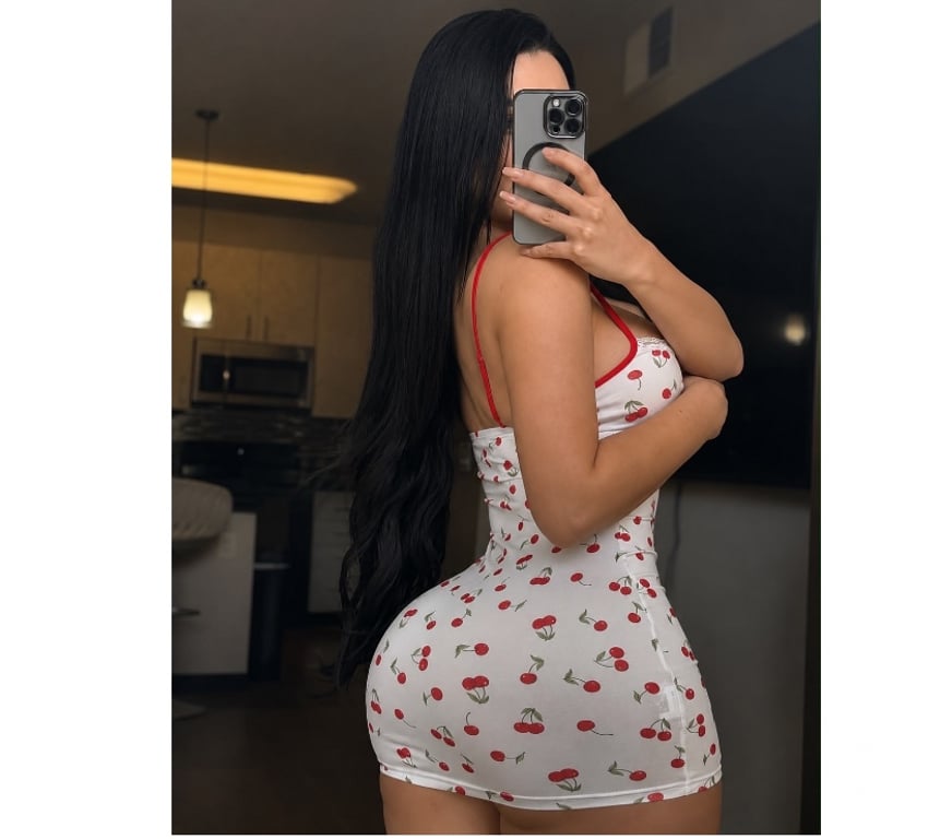 Escorts Nottinghamshire Nottingham - Photos for 🍑 BIG ASS BRAZILIAN VICK 🇧🇷
