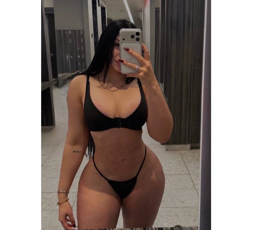 Escorts Nottinghamshire Nottingham - Photos for 🍑 BIG ASS BRAZILIAN VICK 🇧🇷