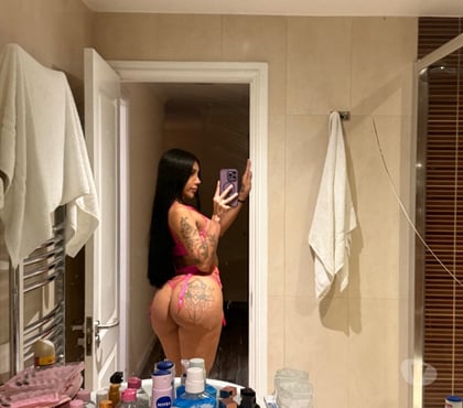 Photos for Beautiful trans girl Latina 🫦🫦