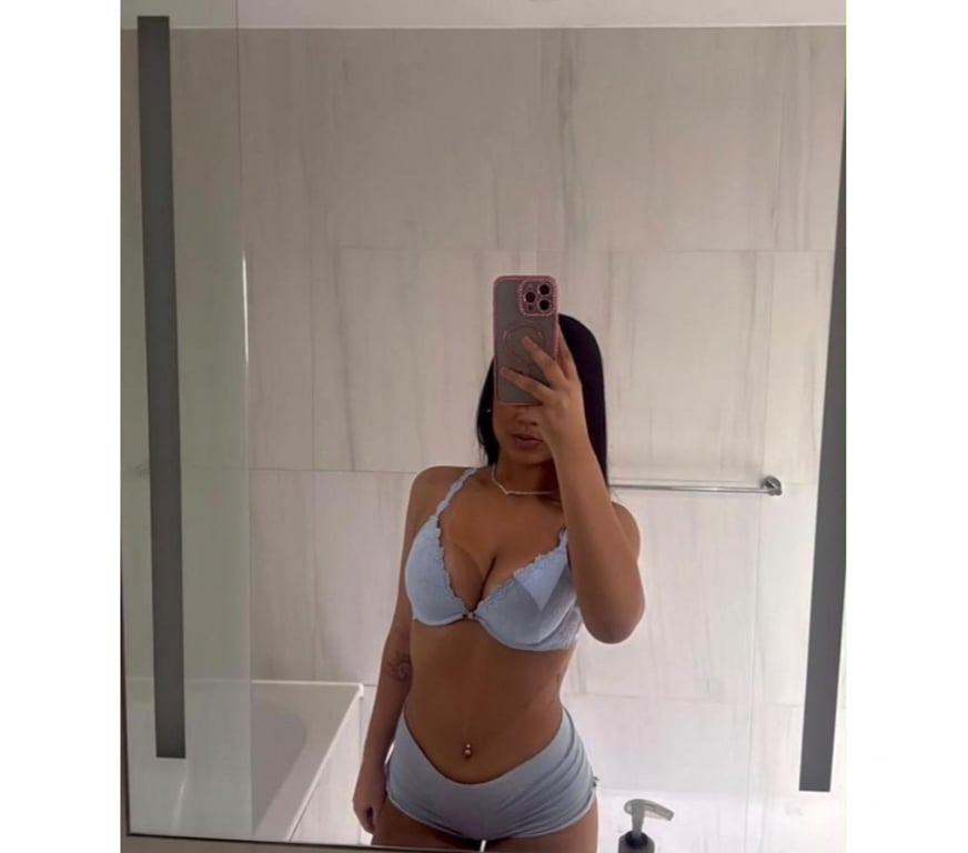 Escorts Bedfordshire Luton - Photos for A SEXY GIRL NEXT DOOR YARA 🔥🔥🔥