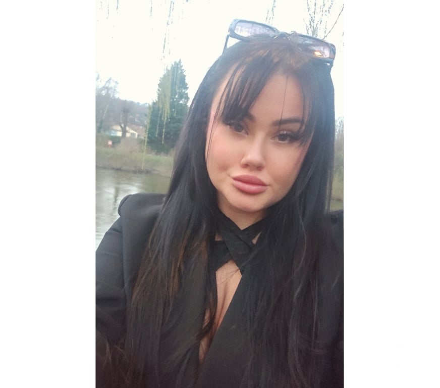 Escorts Hertfordshire Broxbourne - Photos for 😈Curvy Horny Polish Goddess 😈Feral_Kitten😈