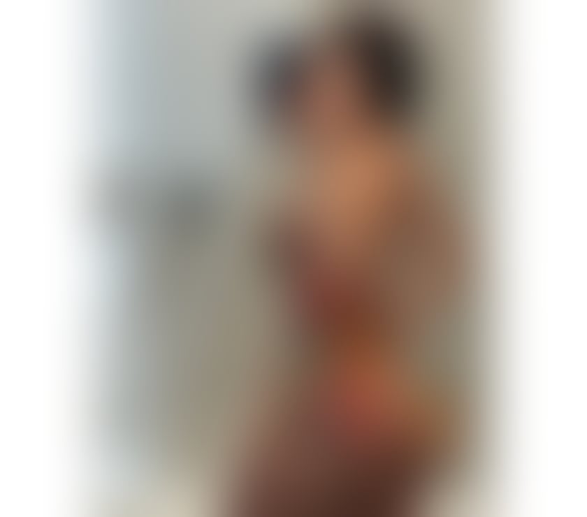  Escorts Edinburgh Edinburgh - Photos for Julia Argentinean✨