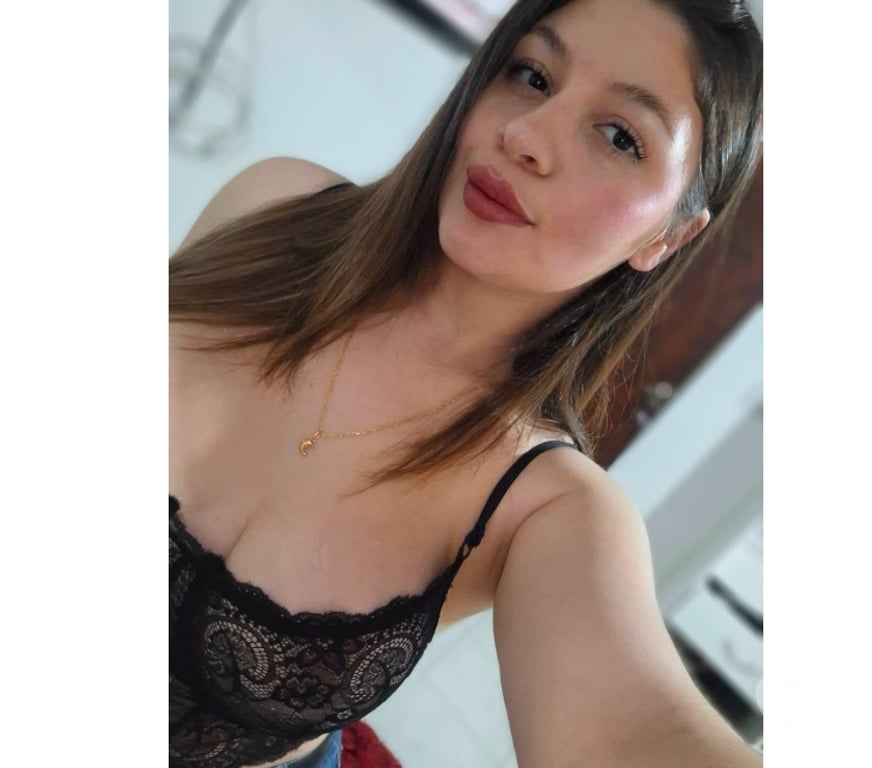Escorts Edinburgh Edinburgh - Edinburgh - Photos for Thais Elegant Feminine Authentic