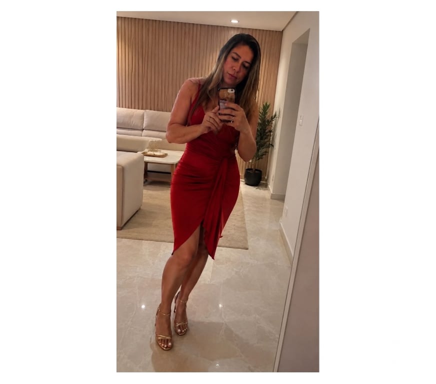 Escorts South West London Tooting Broadway Station - South West London - Photos for 🔥BIANCA NEW ÁREA PARTY GIRL BRAZILIAN 🇧🇷🔥🤤