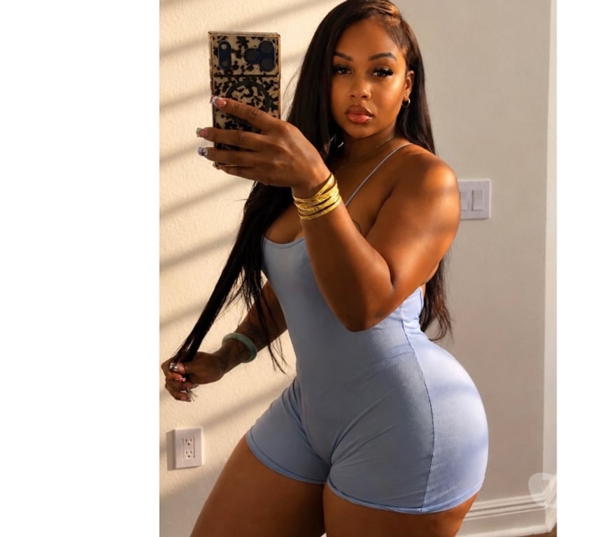 Escorts Essex Basildon - Photos for Latina sexi masaje hot 🔥🔥A-Level