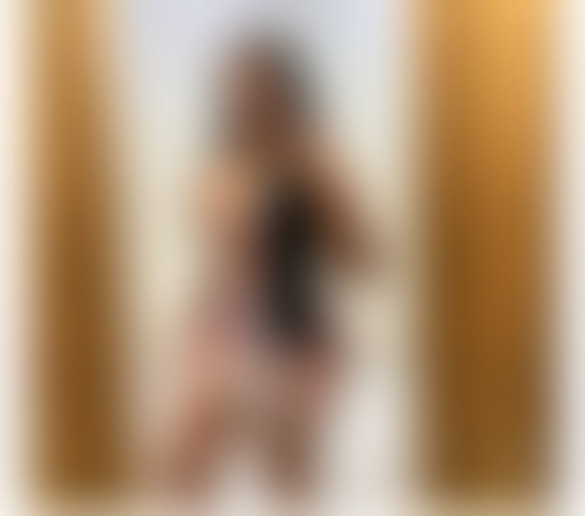  Escorts & Erotic Massage Central Park Telford and Wrekin - Photos for ♥️🍑BIG BUT🍑LAURA🍑♥️NO RUSH ❤️