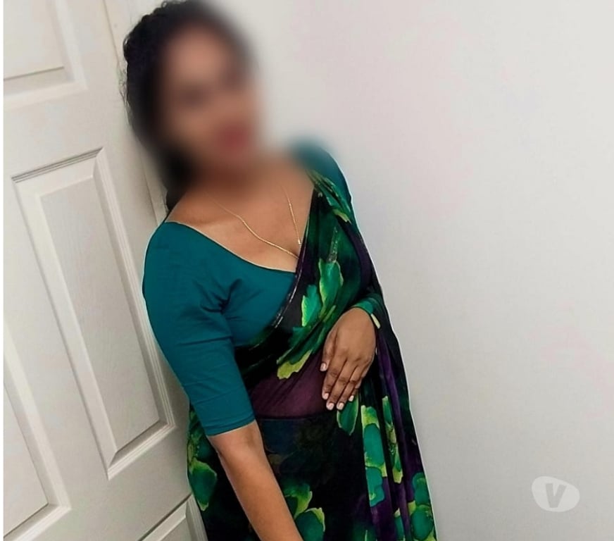 Escorts West Yorkshire Leeds - Photos for DIYAA SOUTH INDIAN GIRL NEW IN LEEDS