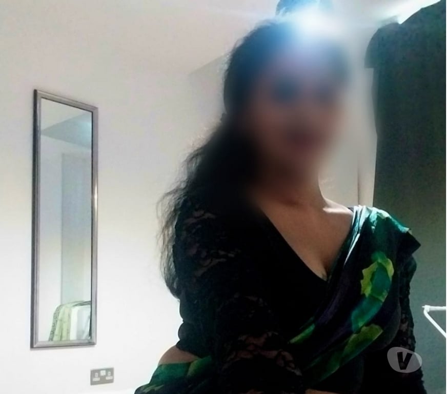 Escorts West Yorkshire Leeds - Photos for DIYAA SOUTH INDIAN GIRL NEW IN LEEDS