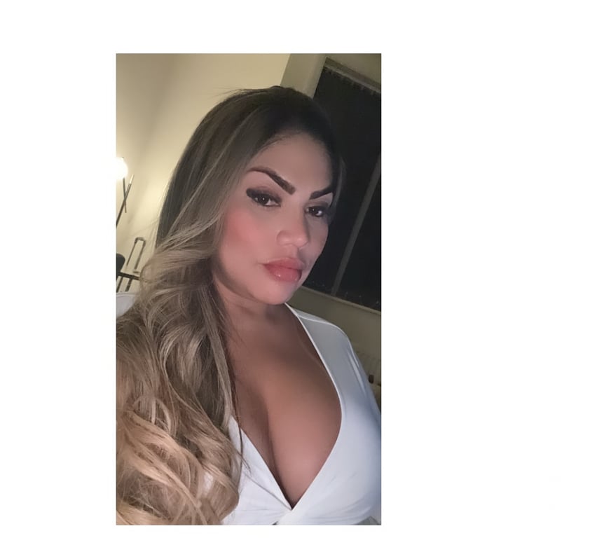 Escorts North London Freezywater - Enfield - Photos for 🔥Bella Brazilian Party Girl 🔥🇧🇷🇧🇷