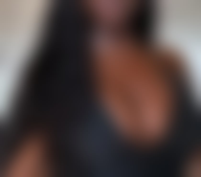 Carla, a Cuban woman new to the city