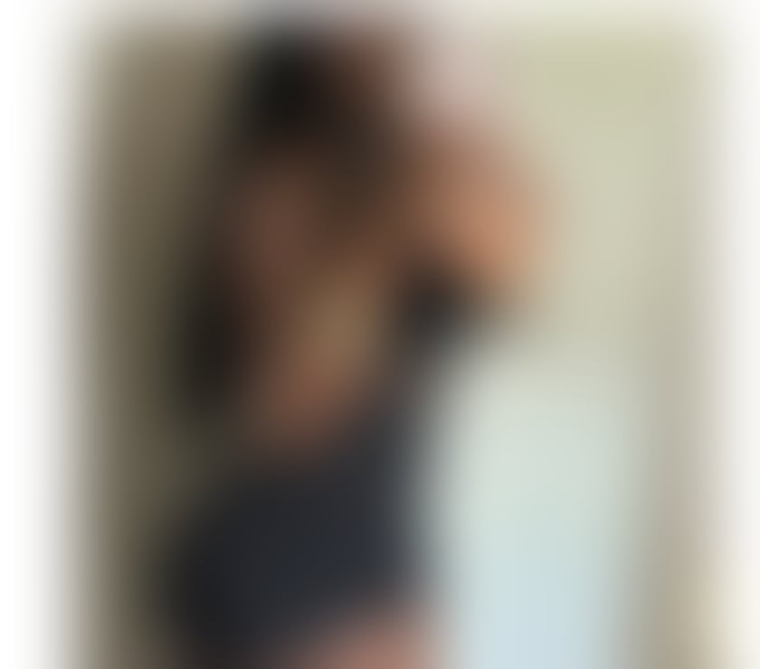 Escorts Cheshire East Crewe - Cheshire East - Photos for Carla, a Cuban woman new to the city