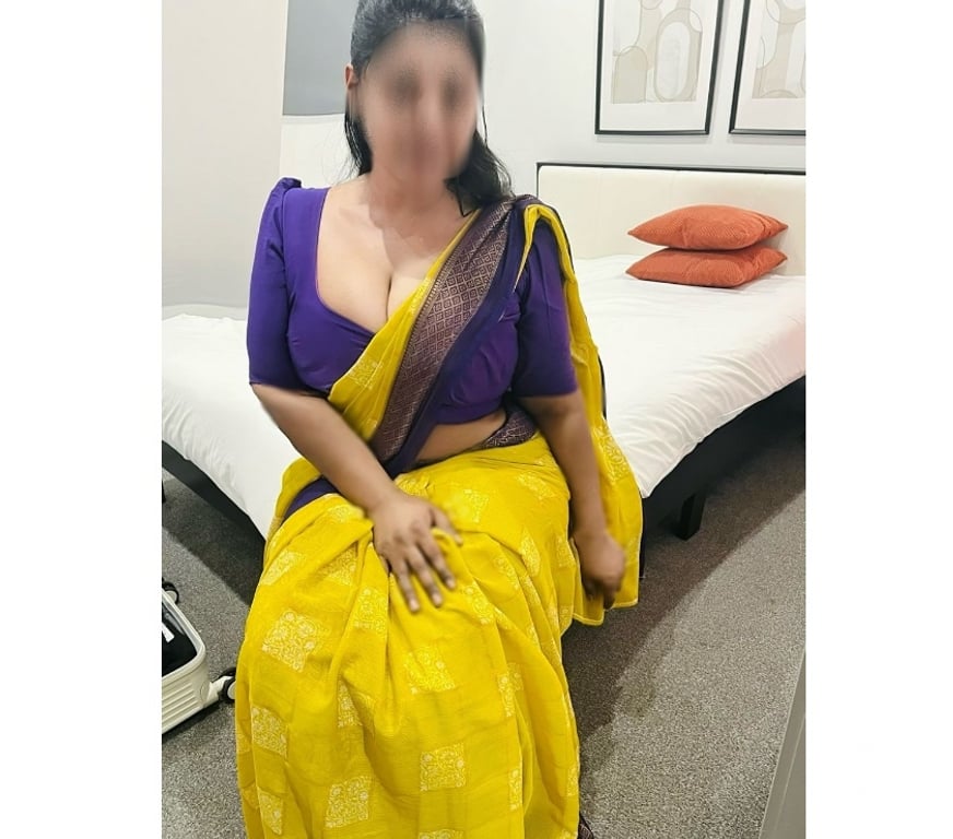 Escorts South East London Kidbrooke - South East London - Photos for MAITHILI SOUTH INDIAN TAMIL GIRL NEW IN KIDBROOKE 🇮🇳