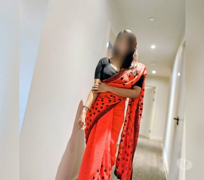 Escort Kidbrooke South East London - Photos for KANMANI BANGALORE TAMIL INDIAN GIRL 👧 💋