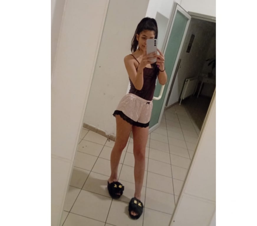 Escorts North London Shoreditch - North London - Photos for Sexy destiny is back to town