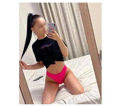  Escorts & Erotic Massage Swansea City Centre Swansea - Wales - Photos for 🥰 SELENA NEW IN TOWN 🥰 OUTCALL ❤️
