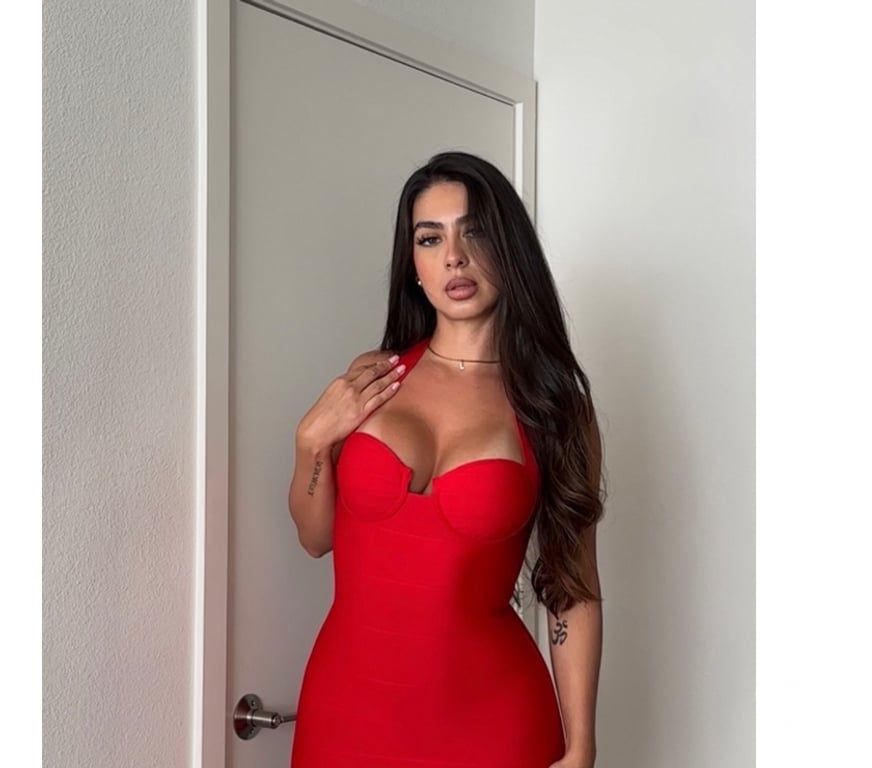 Escorts South West London Sutton - Photos for Bruna brasilian ,ready to satisty you 🇧🇷🔥party girl