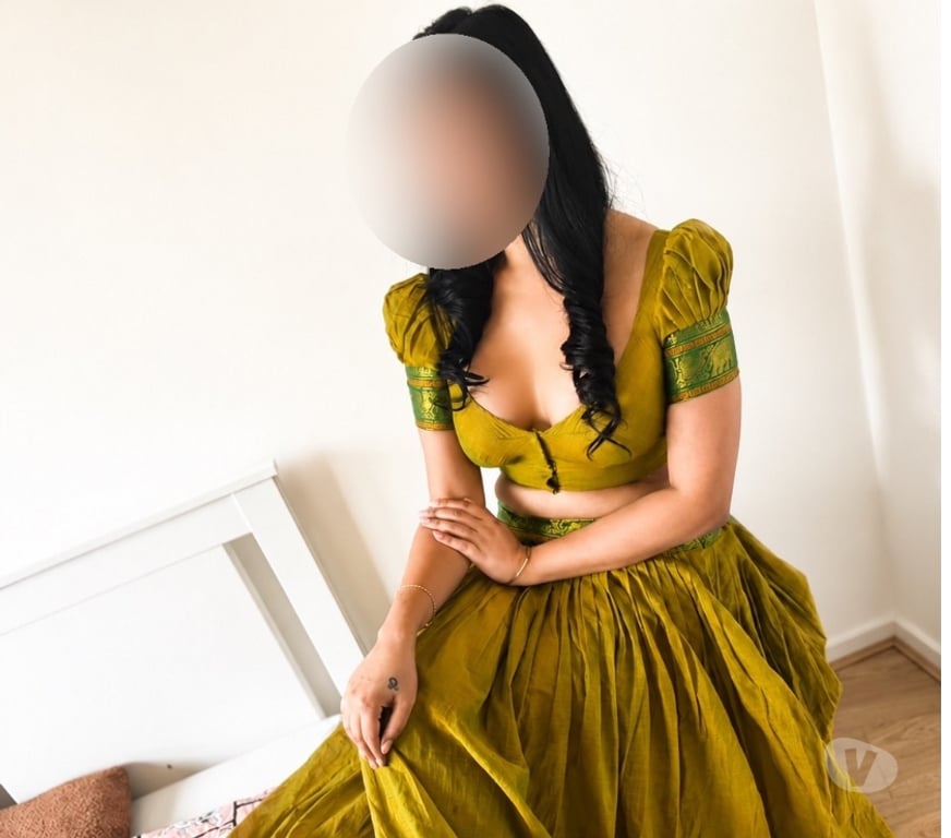 Escorts East London Whitechapel Station - East London - Photos for New Indian Tamil Girl in Whitechapel 🇮🇳