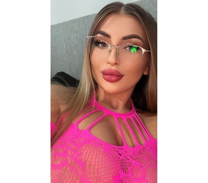 Photos for Blonde hair, tanned skin, full-bodied, with voluptuous shape