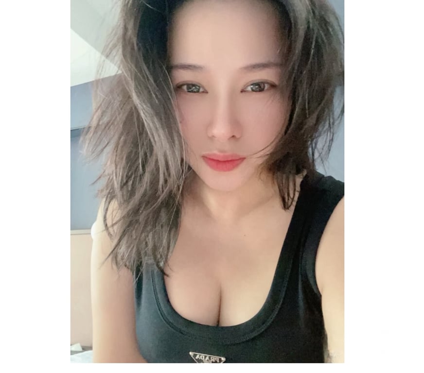 Escorts York York - York - Photos for My photo is genuine.