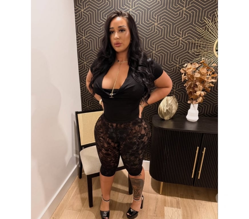 Escorts North London Tottenham - North London - Photos for Very horny Brazilian girl🔥🔥best owo come now