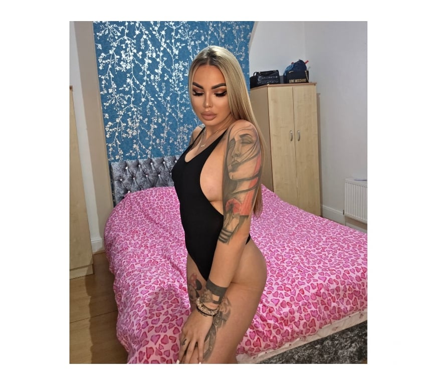Escorts North West London Baker Street - North West London - Photos for NAUGHTY AISHA NEW NEW NEW