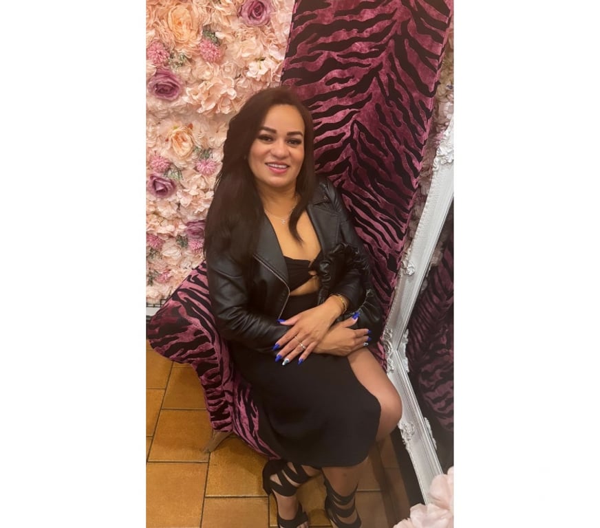 Escorts South West London Colliers Wood Station - South West London - Photos for BEST PRICE AND SERVICE🌶️WARM BRAZILIAN BRUNETTE🔥
