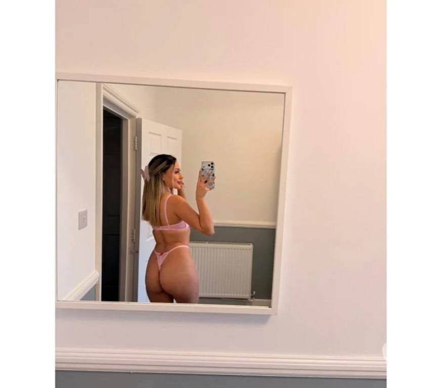 Escorts South West London Sutton - Photos for Sweet Vitória ❤️‍🔥 Best girl 🔝🔥