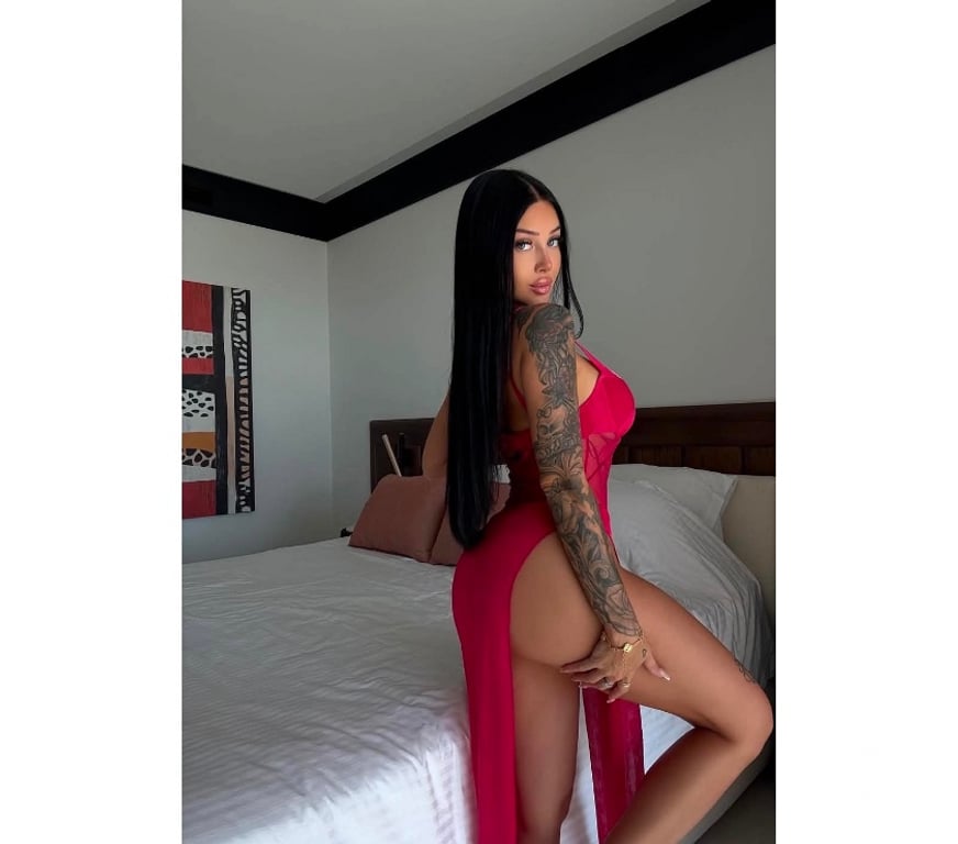 Escorts Surrey Spelthorne - Photos for Outcalls only gents ❤️💋