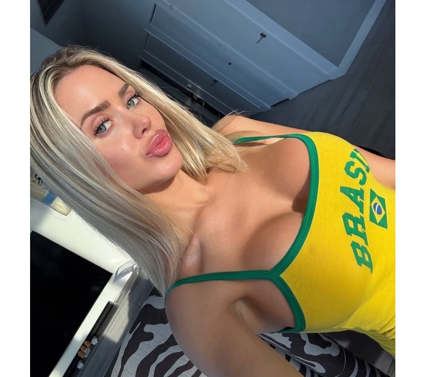 SOFIA 🇧🇷 BIG ASS 🍑