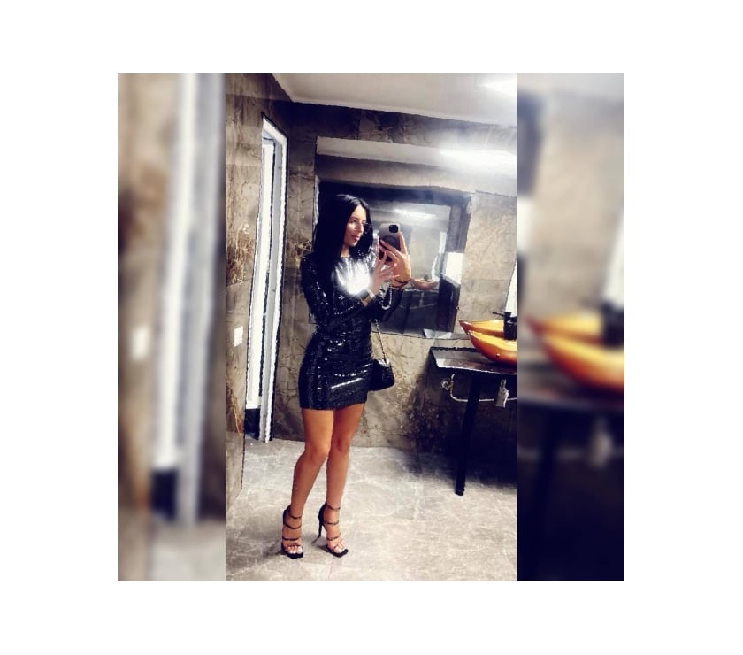Escorts and Massages Edinburgh Edinburgh - Photos for Hy my names is Antonia outcall only
