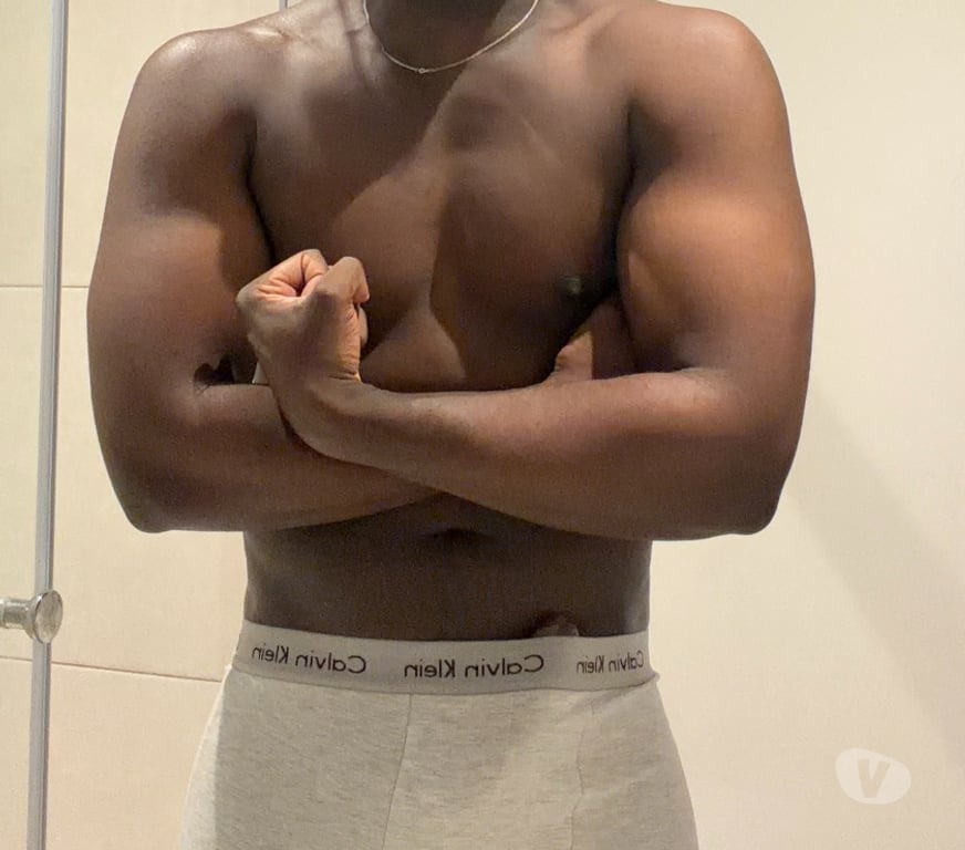 Escorts Central London London Bridge Station - Central London - Photos for Strong Hung Jamaican Man