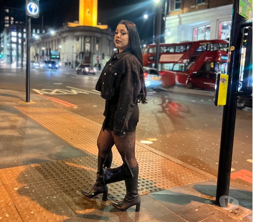 Escorts Essex Thurrock - Essex - Photos for Bruna Hot brunette🇧🇷🥂 for your party🔥
