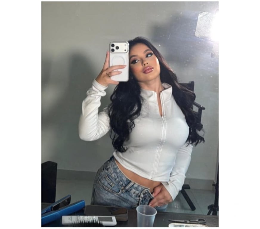 Escorts Greater Manchester Manchester - Photos for Emma • Discreet • Professional • No rush