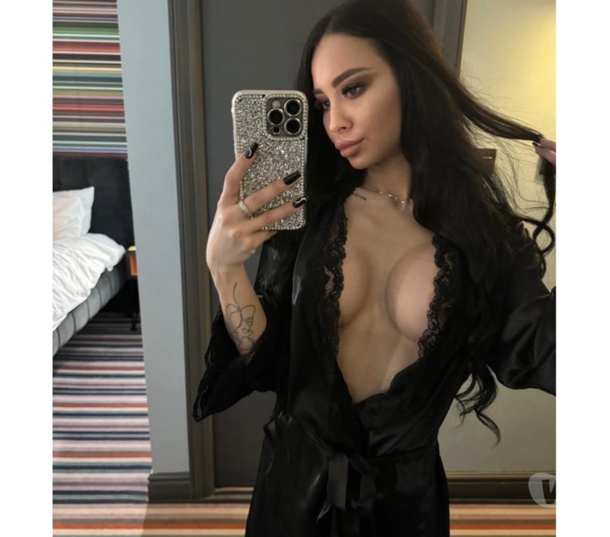 Escorts Greater Manchester Stockport - Photos for Fresh arrival Incall outcall