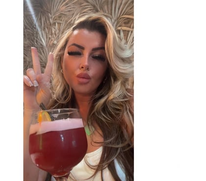 Escorts Higher Broughton Salford - Photos for blonde doll paris