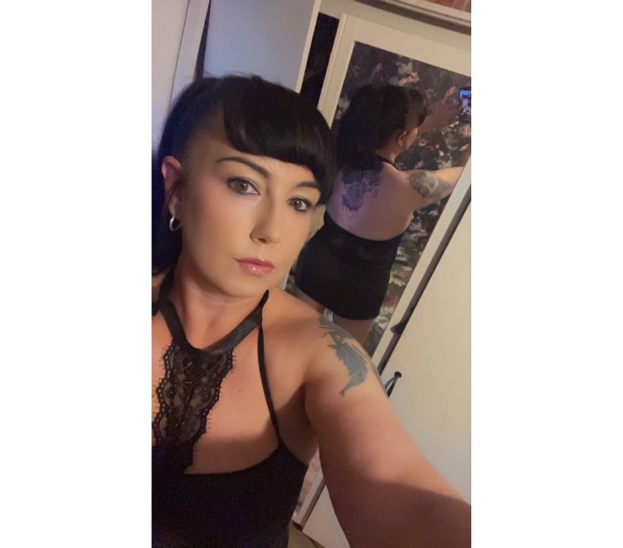 Escorts West Midlands Sandwell - Photos for 🍒🖤 New Here, Fun & Flirty 🖤🍒