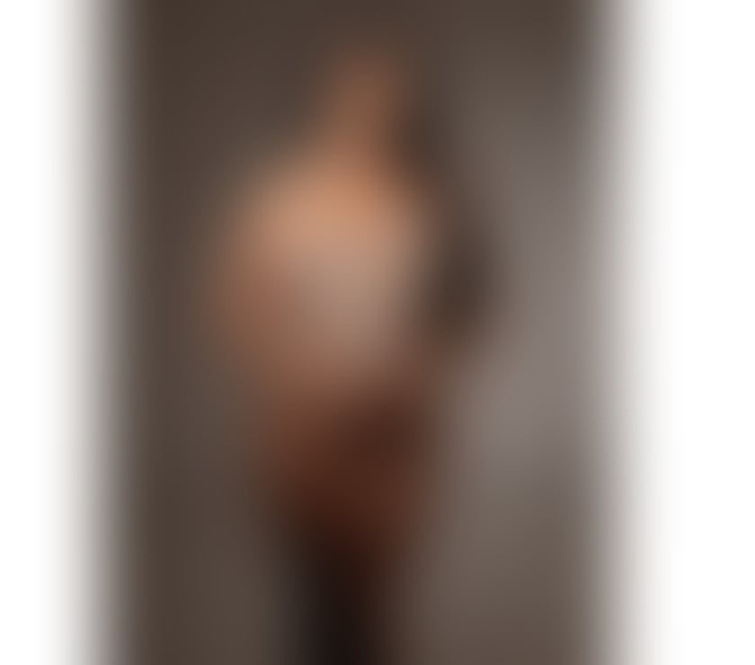 Escorts East London North Greenwich Station - East London - Photos for New in Town ✨ MAJU💋Incall 🔥 Curvi Hour Glass Body