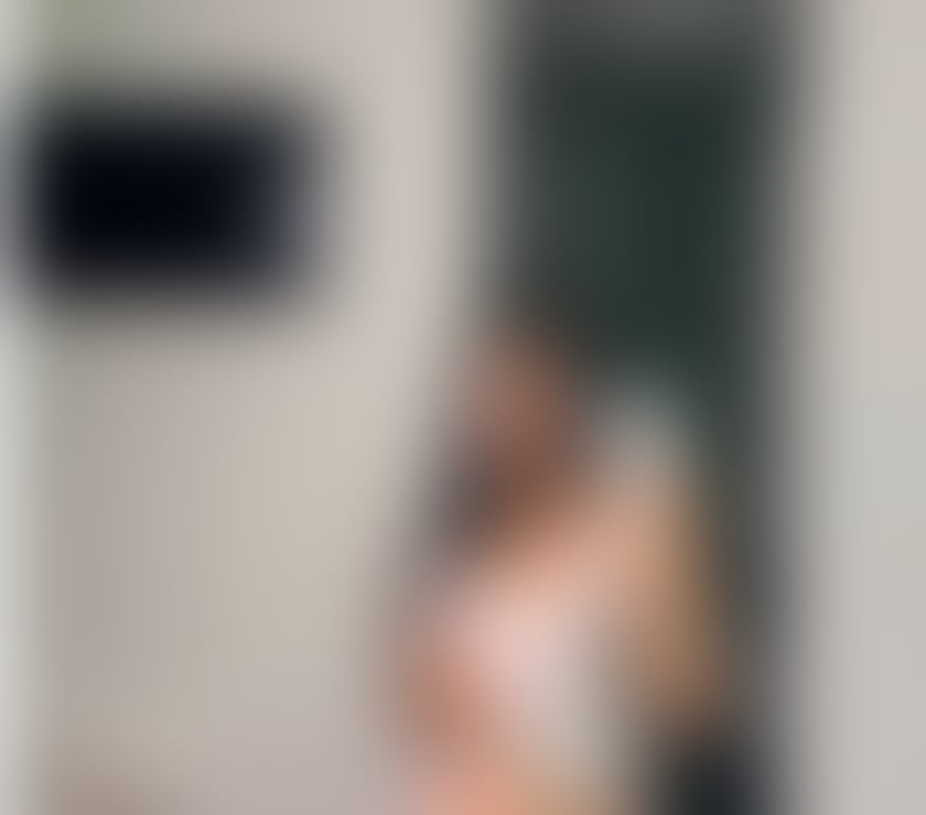 Escorts East London Whitechapel - East London - Photos for 💋Polly party girl new in town Brazilian 🇧🇷