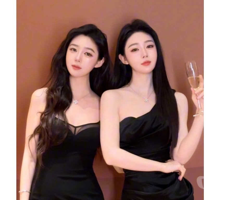 Escorts Greater Manchester Manchester - Photos for 💢Manchester⭕Asian DUO Dream Massage🌹07831293314