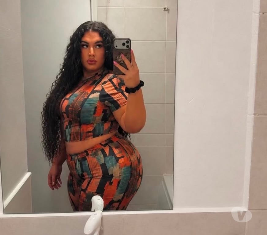 Escorts East London Woodford - East London - Photos for TRANS AMELIA FAT ASS BLONDE n crazy for 🍆