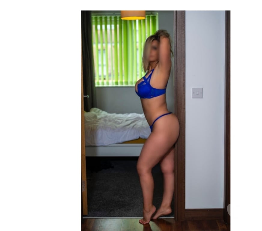 Escorts South East London Bromley - Photos for Nen in Town strap-on Tie and Tease