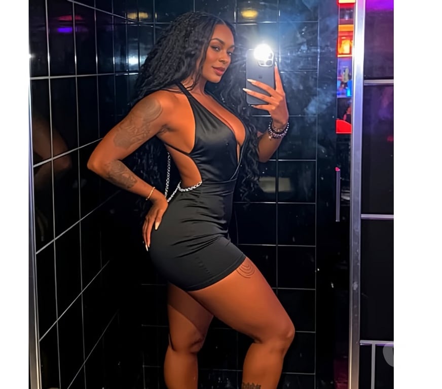 Escorts West Midlands Wolverhampton - Photos for Moncherry 🍒🍑🌶️