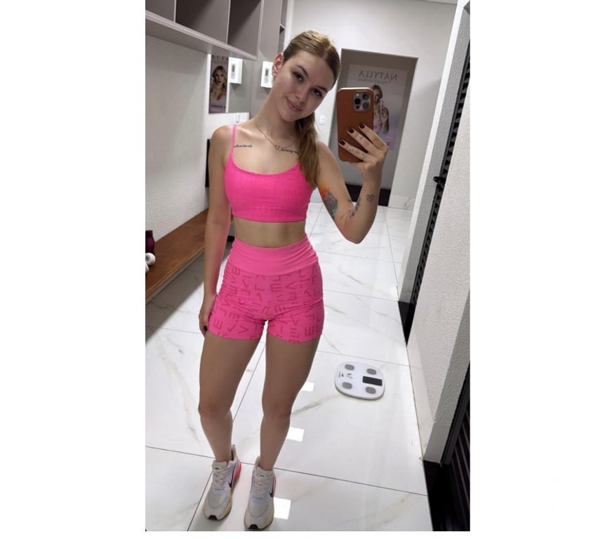 Escorts Newport - Wales Newport City Centre - Newport - Photos for BIANCA 🍑 PETITE GIRL 🥂PARTY