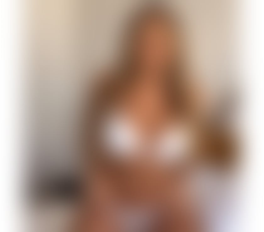 Escorts Shropshire Telford and Wrekin - Photos for HI I'M A VERY HOT GIRL AND I LIKE TO PARTY